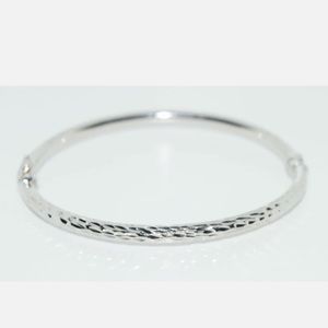 Sterling Silver Hinged Bangle Bracelet
